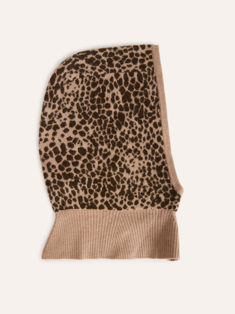 AMINA leopard jacquard hood, detail view by Rouje