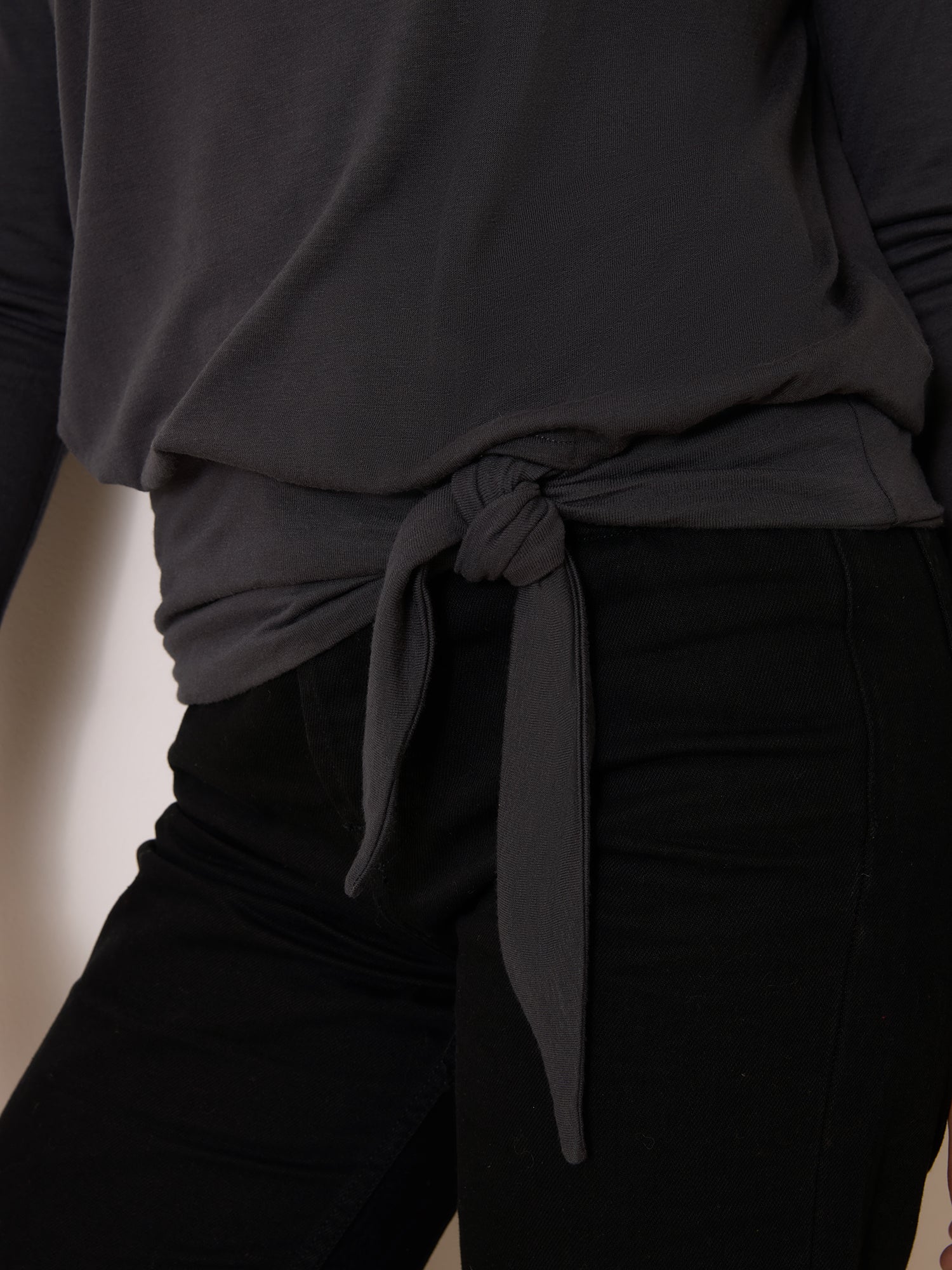 BASILE charcoal long-sleeve top, side view by Rouje