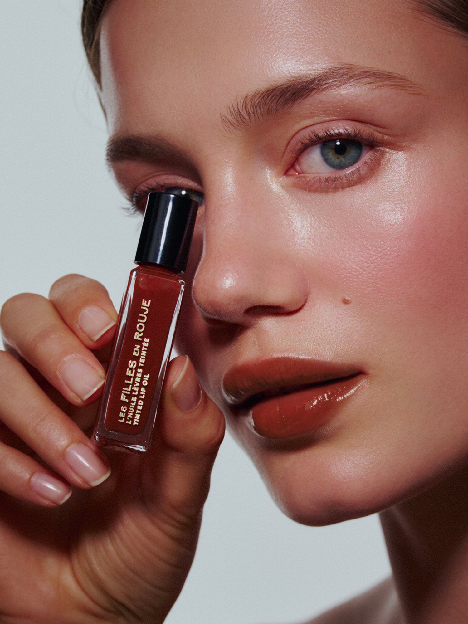 Lip oil