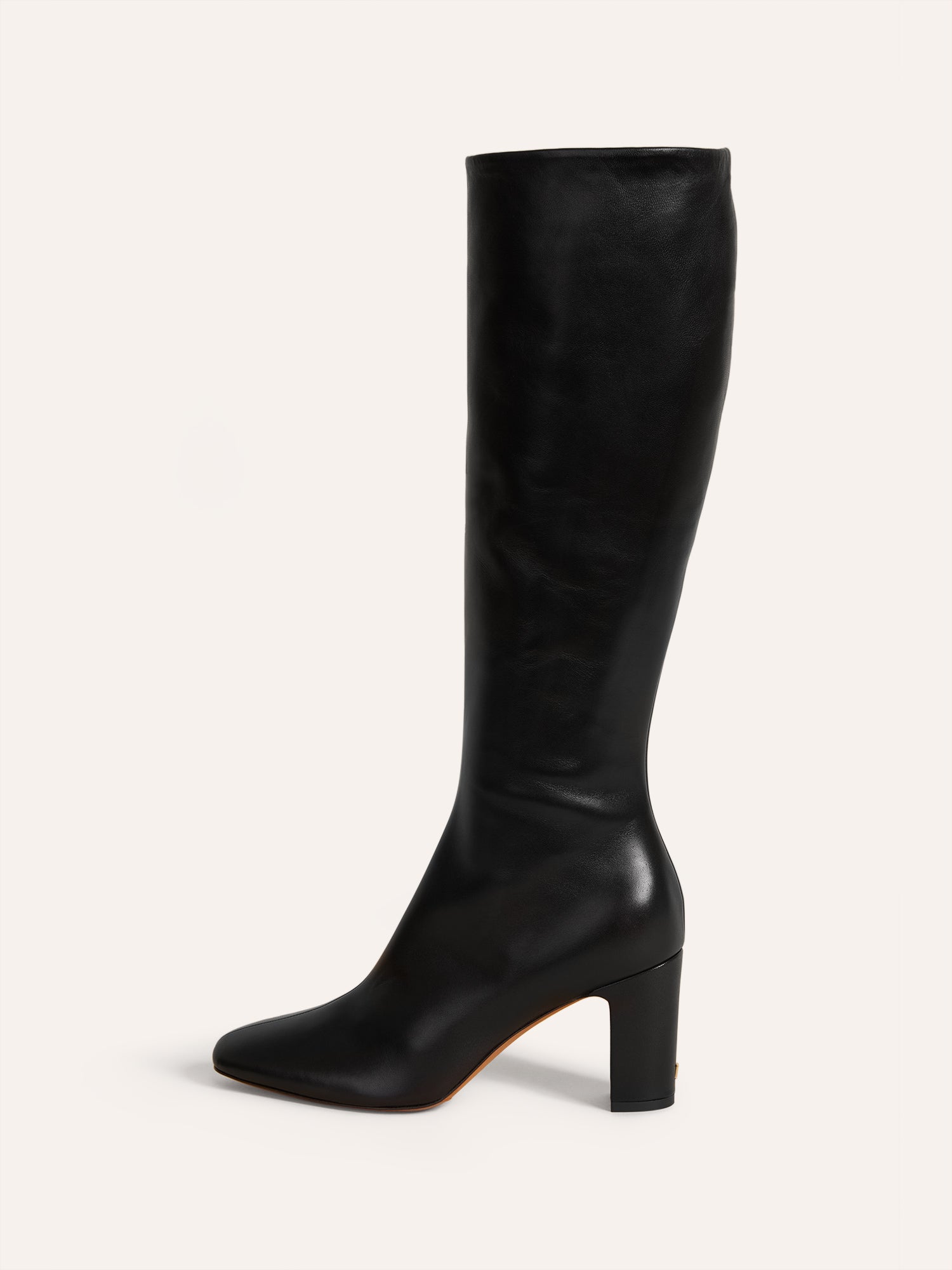 Boots CARLA