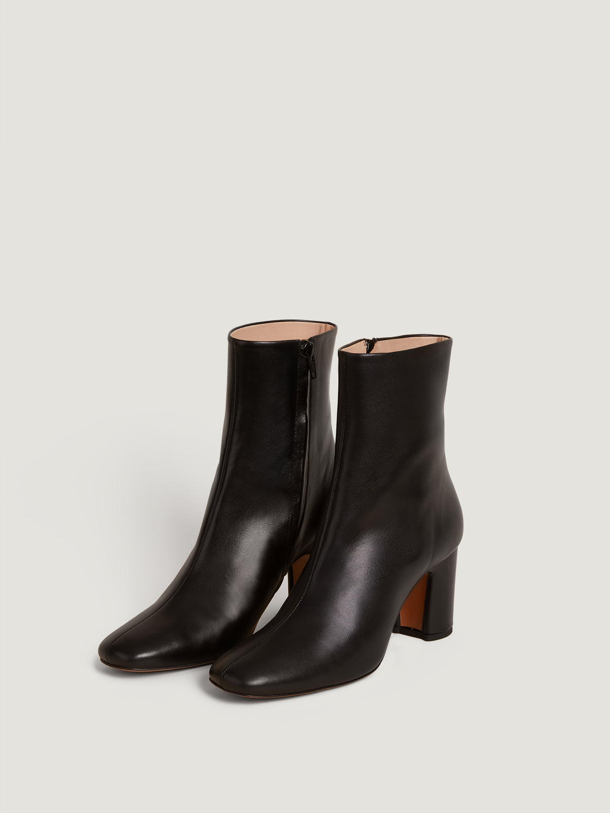 Soft black leather ankle boots | Rouje