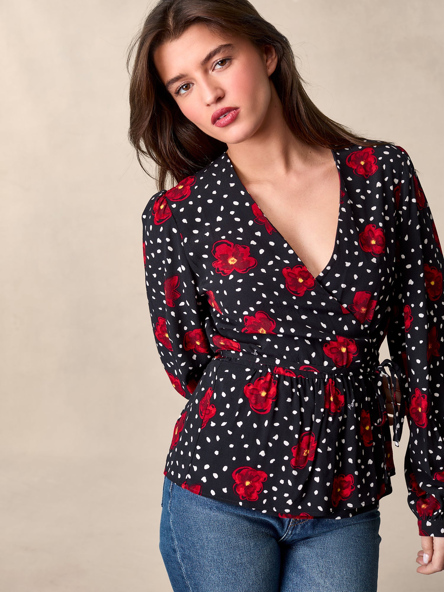 DOLORES Top