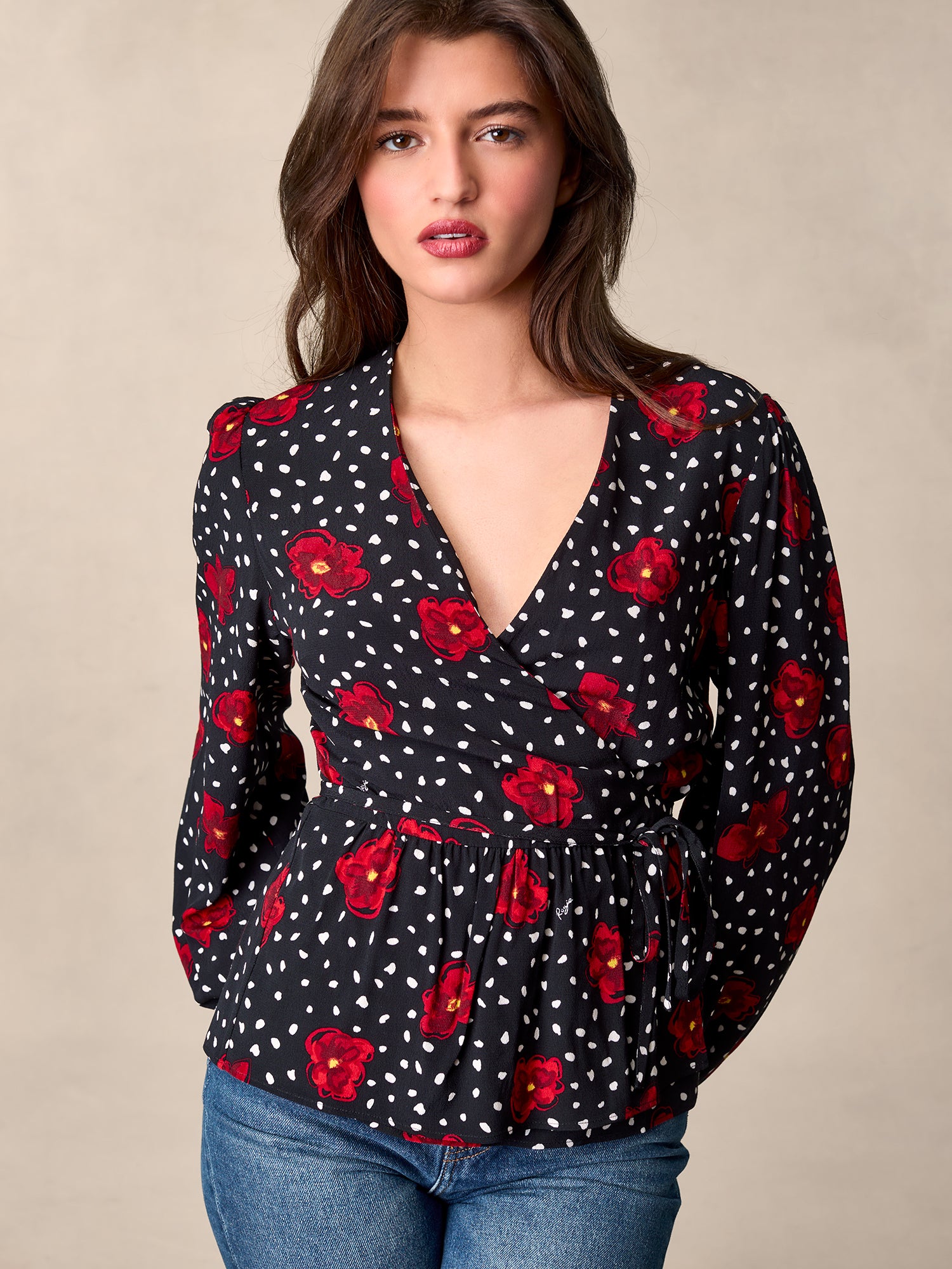 DOLORES Top