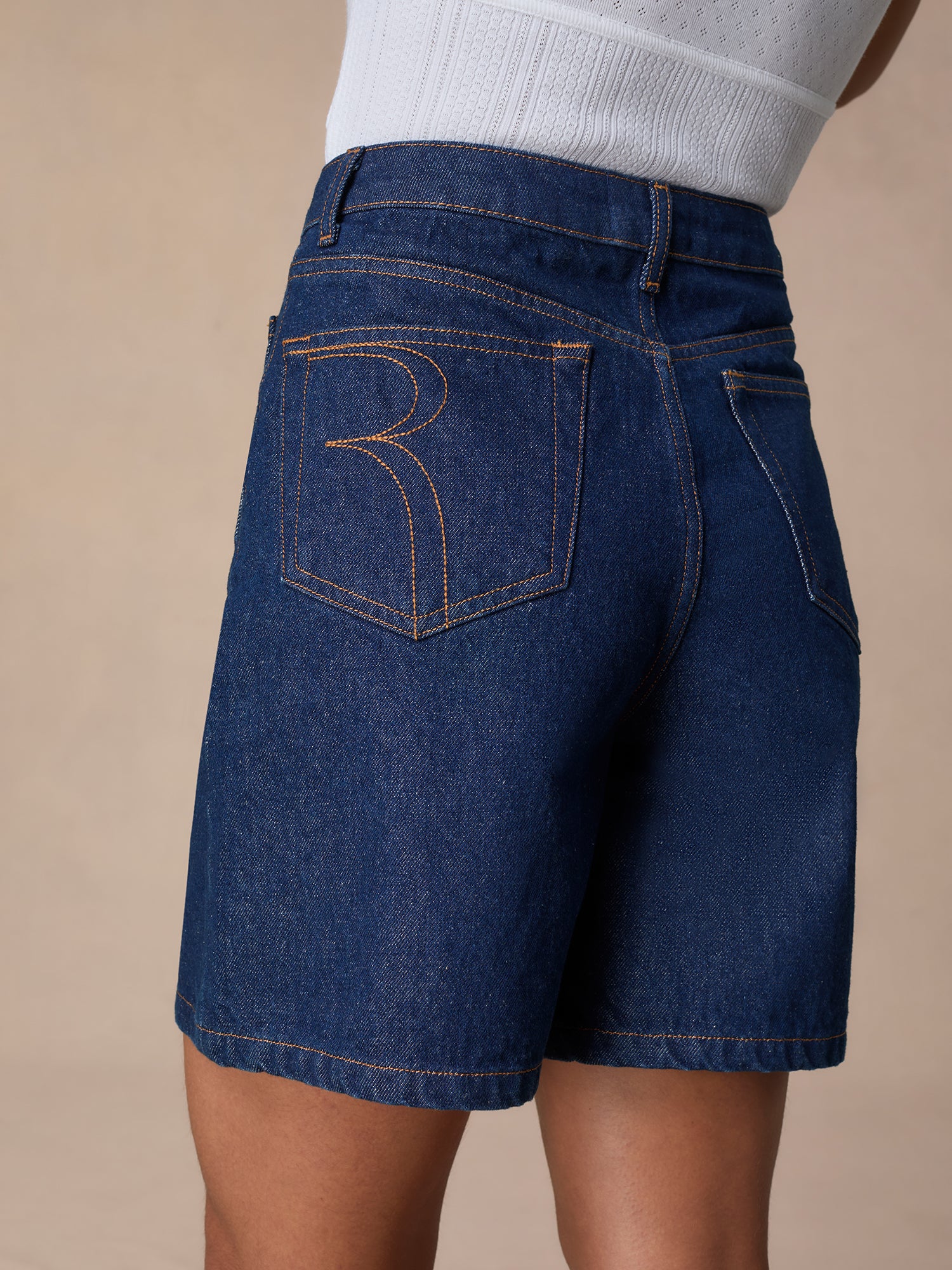 Pantalón corto ELANA