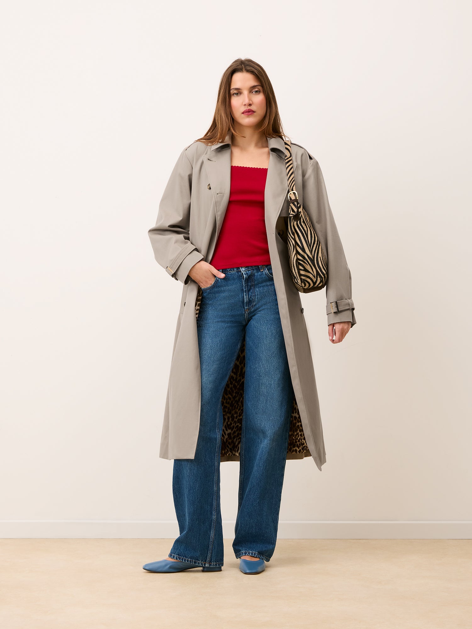 Women's trench coats: iconic and feminine | Rouje Women's trench coats: iconic and feminine | Rouje