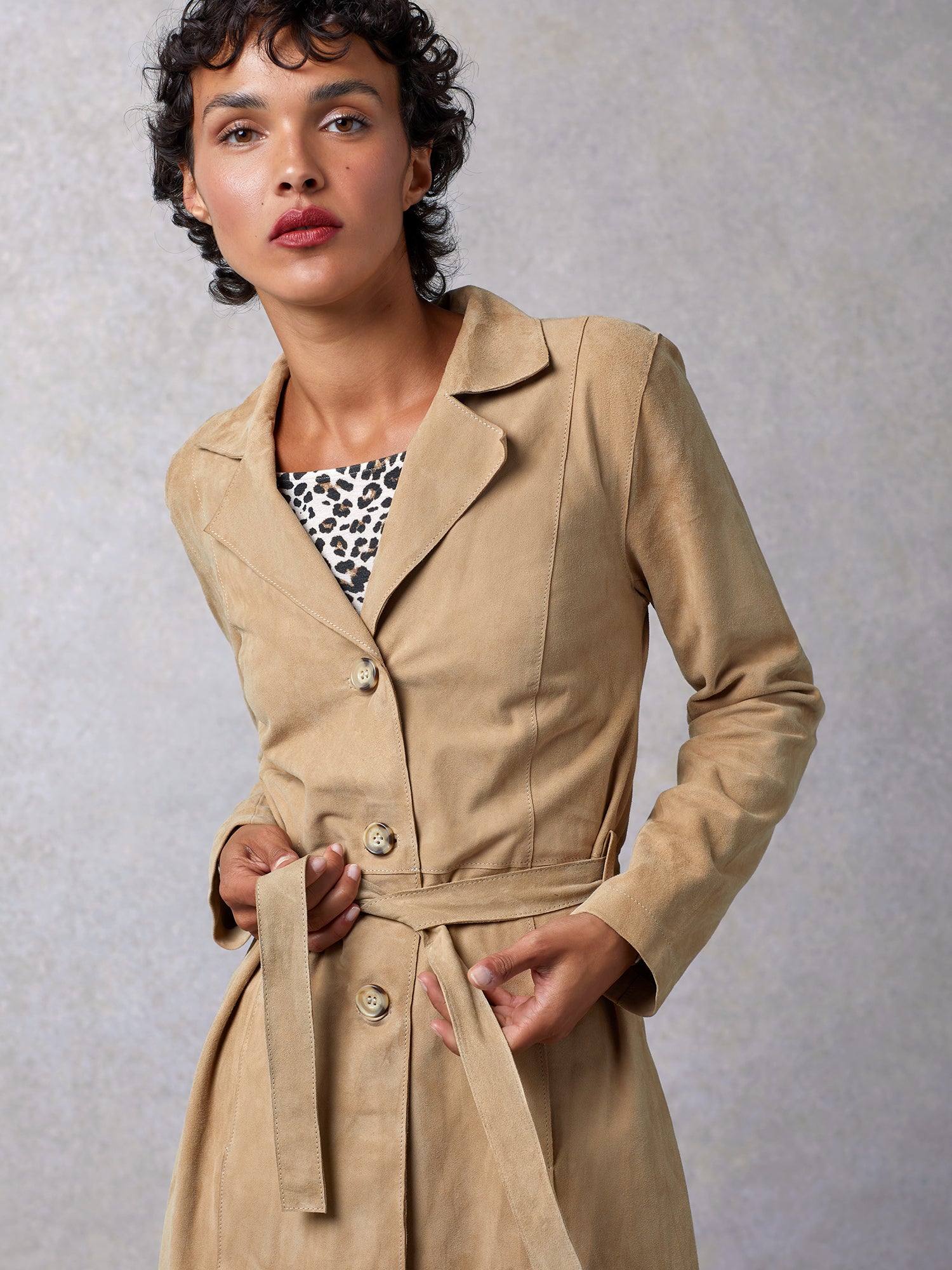 COLUMBO Trench