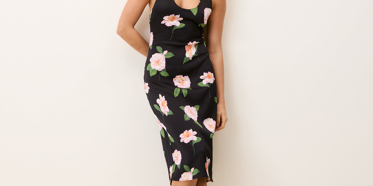 gaia floral midi dress Black floral print midi dress – Gaia