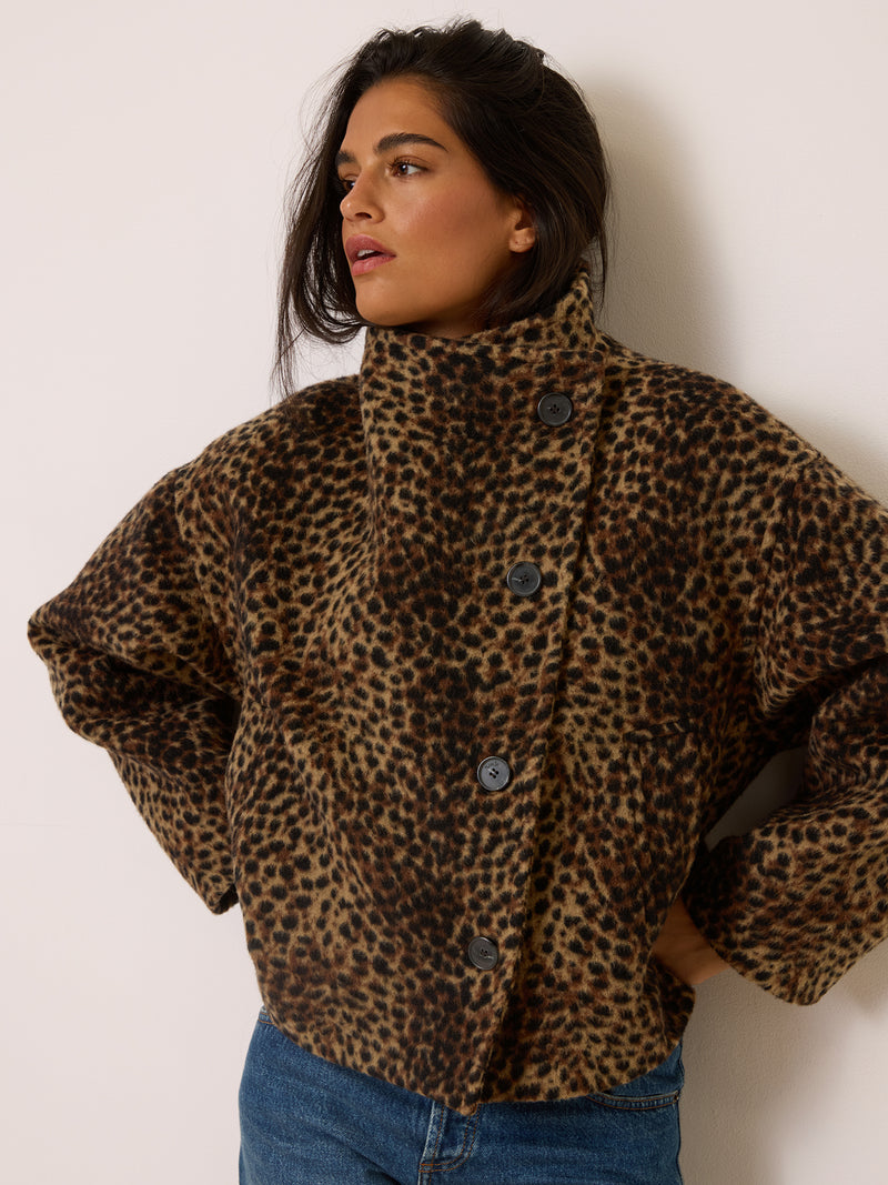GEDEON short leopard print brown coat, front view by Rouje