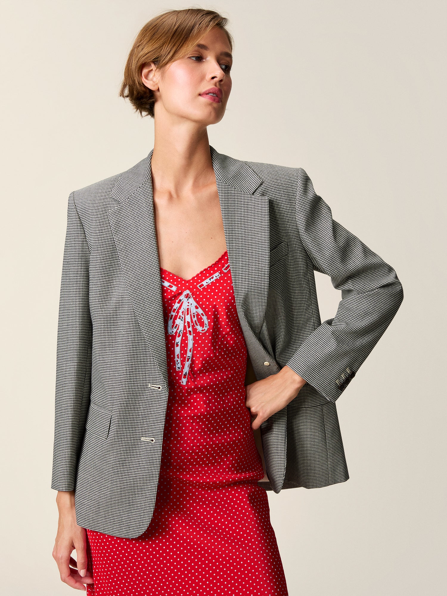 Chic Women's Blazers for Effortless Style | Rouje