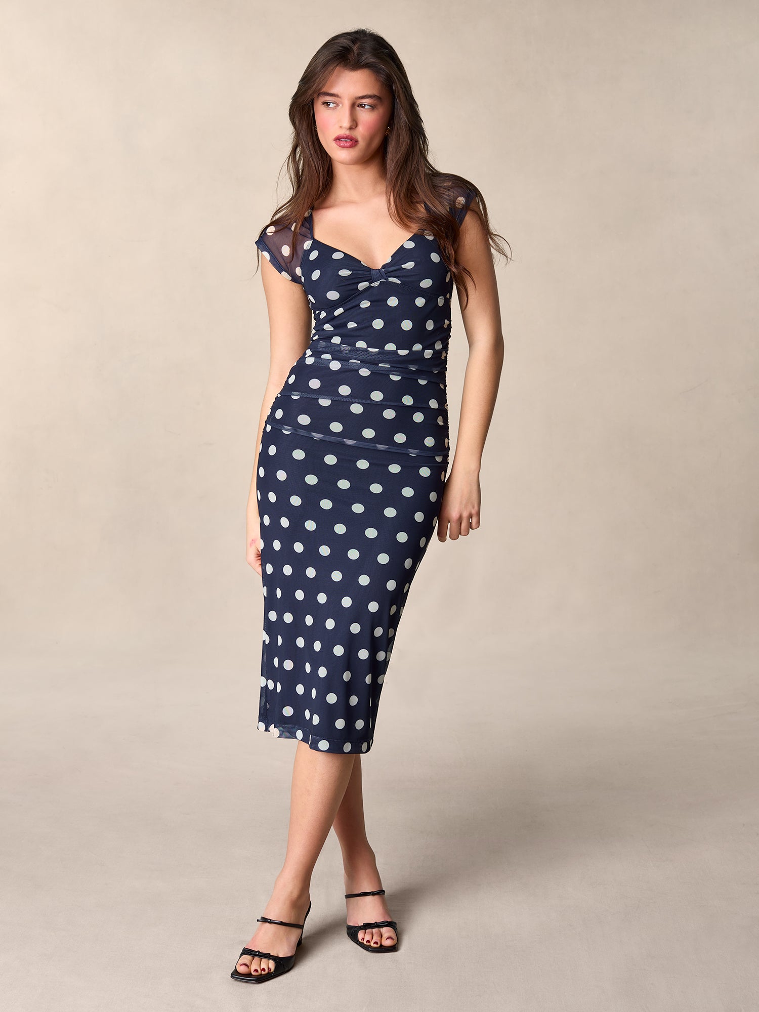 Her lip to Polka-Dot Open Shoulder Dress 【公式通販】