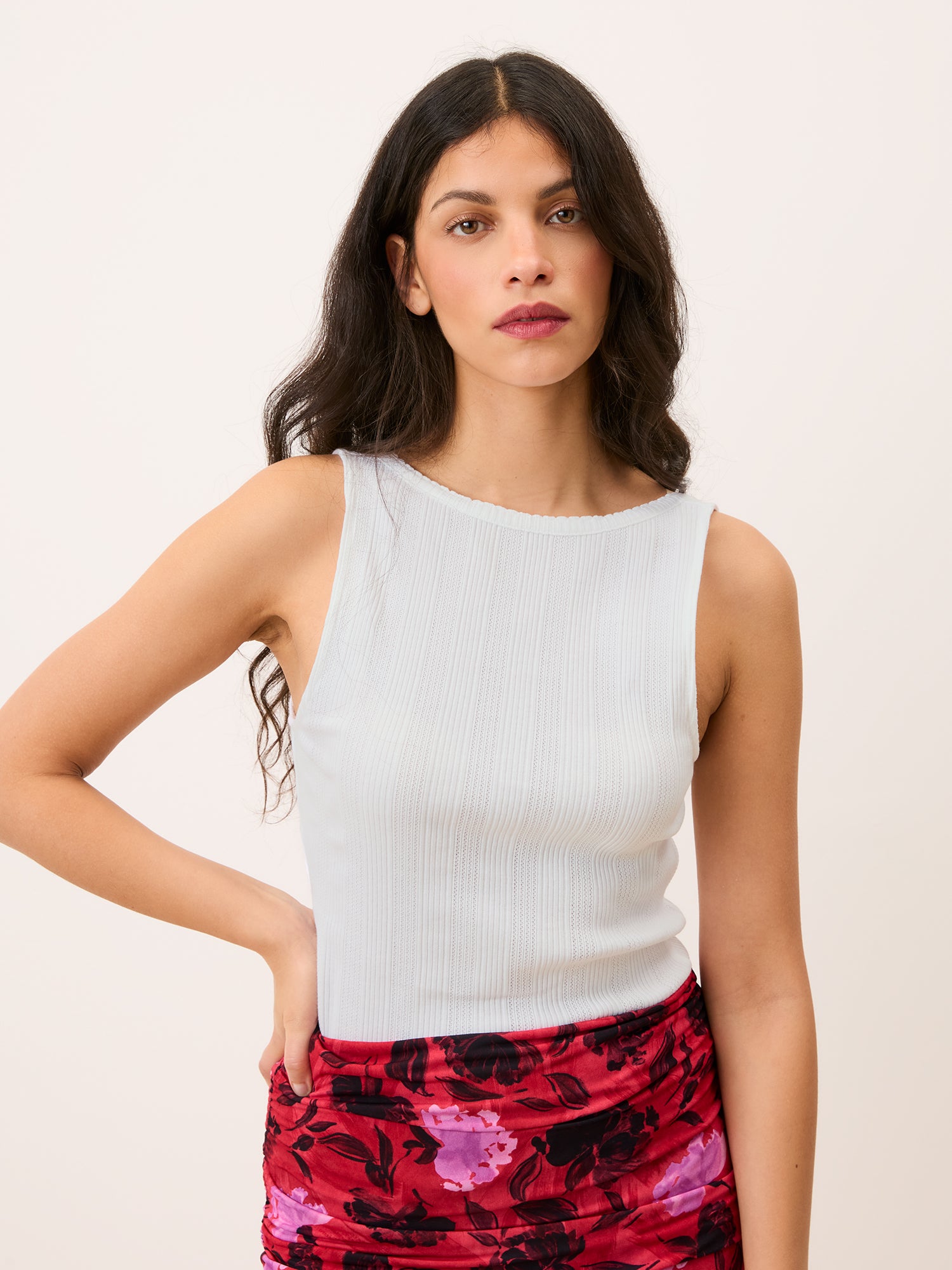 Red flowing midi skirt – Carina | Rouje