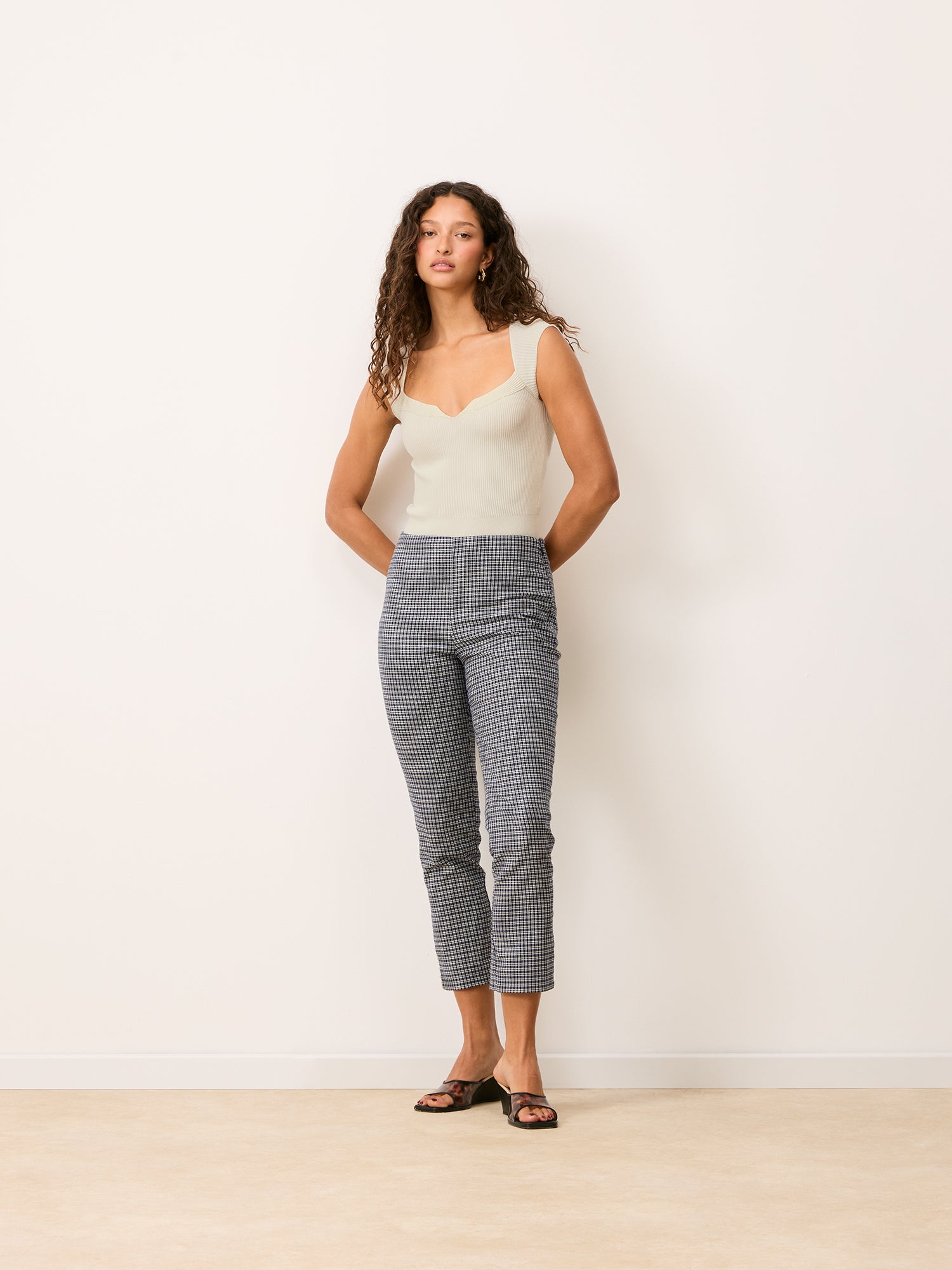 ZOLA Hose