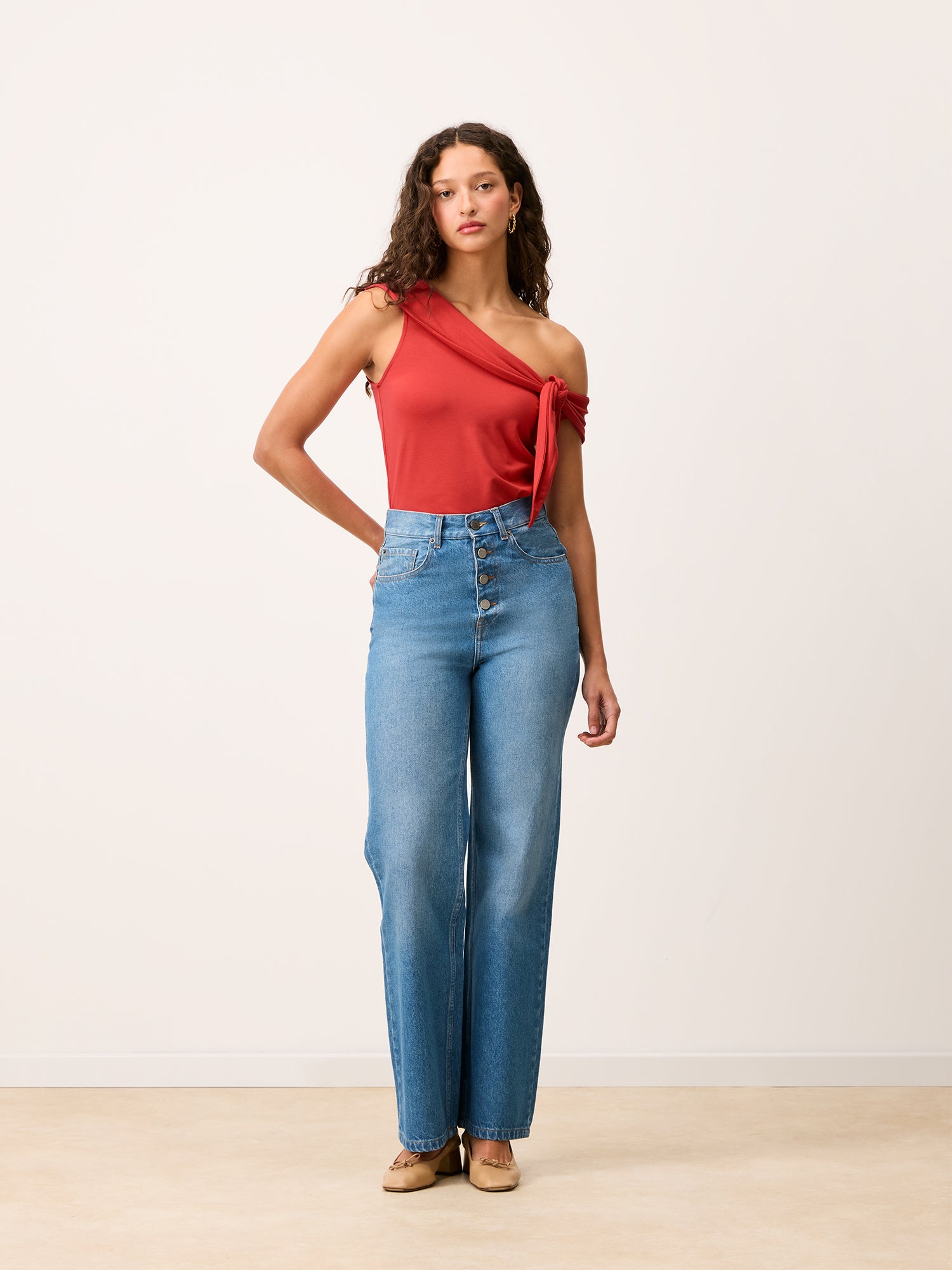 VENUS Top