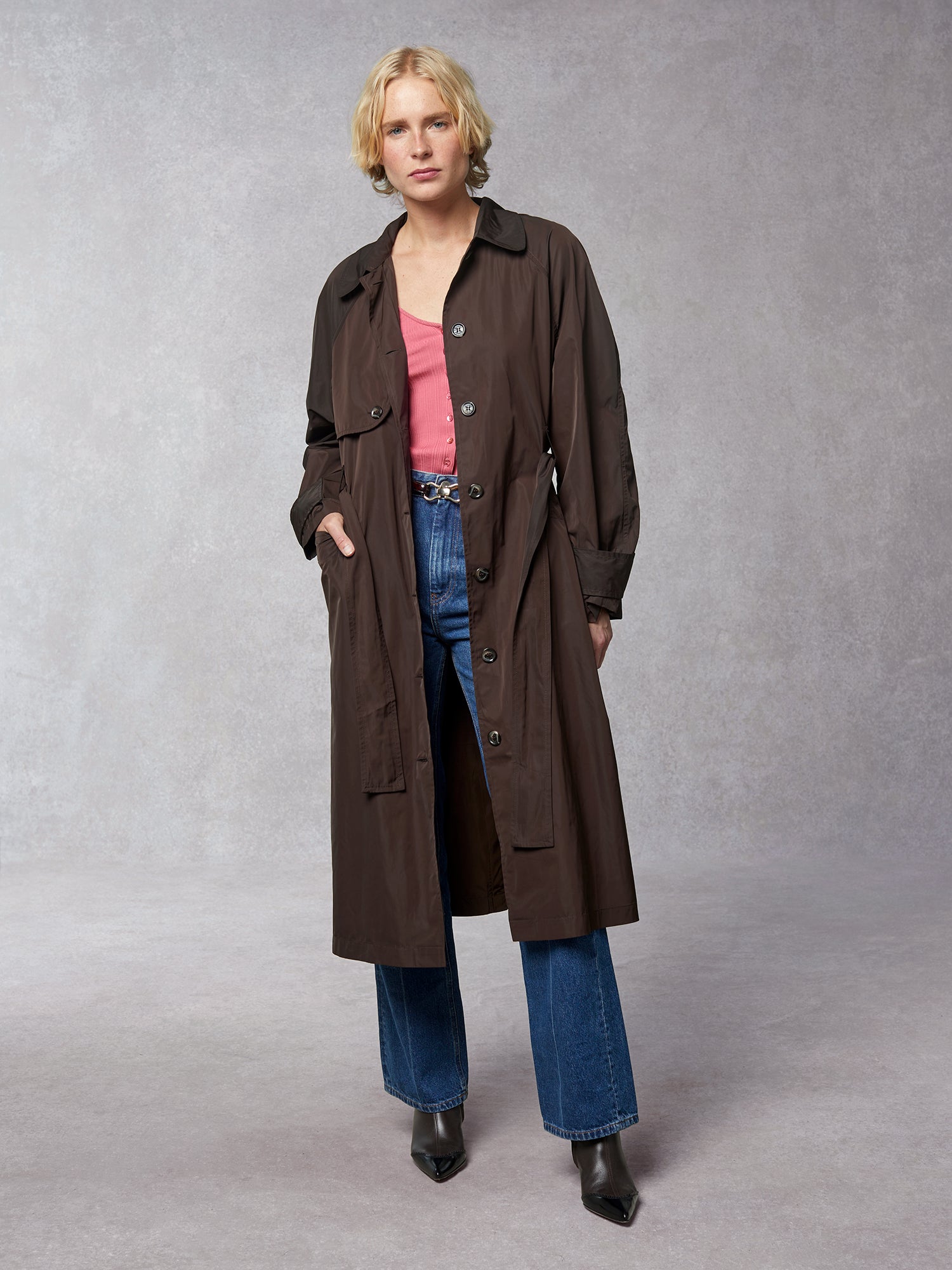 Women's trench coats: iconic and feminine | Rouje