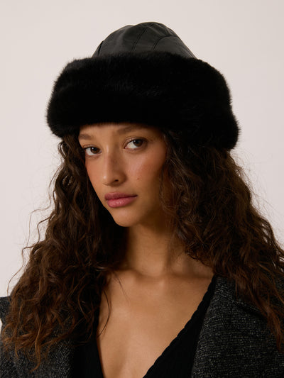 STEPHANIE hat